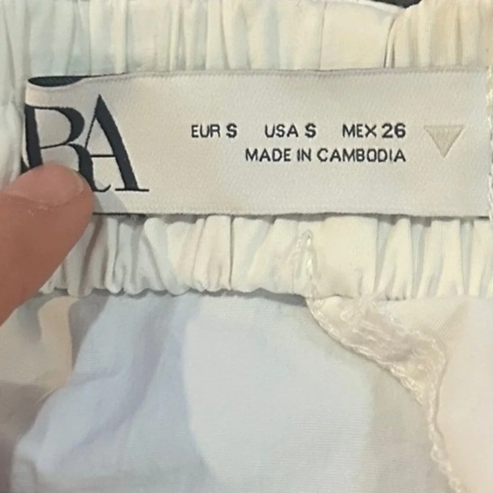 Zara Cream A-Line Skirt - Picture 2 of 3